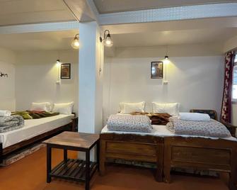 Hotel Long Island - Darjeeling - Bedroom