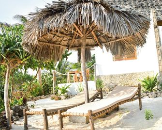 Tunu Beach Zanzibar - Kizimkazi