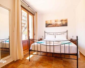 Ass001 Two Bedroom Townhouse - Ayamonte - Bedroom