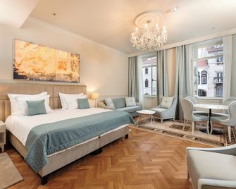 Heritage hotel Santa Lucia - Split - Bedroom