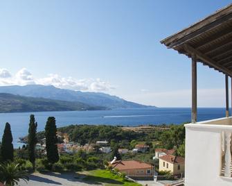 Ino Hotel & Suites - Samos - Balcony