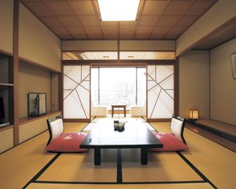 Housenkaku - Nanao - Essbereich