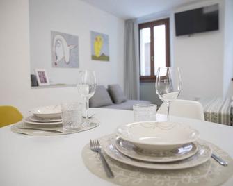 Residence Trieste - Riva del Garda - Comedor