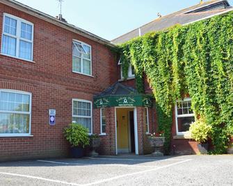 فيكتوريا لودج جيست هاوس - ساليسبري - مبنى