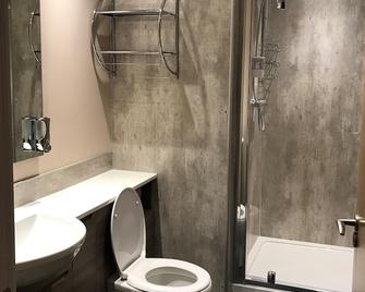 Nort Bode Apartments - Lerwick - Bathroom