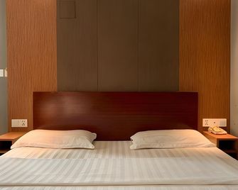 Hotel Mustika Senen - Yakarta - Habitación