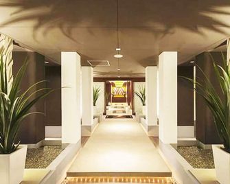 Hotel Ayung - Adults Only - Sumoto - Salónek