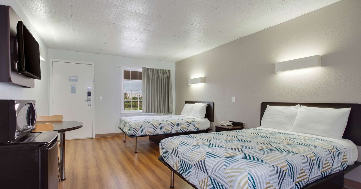 Motel 6 Walterboro, SC £41. Walterboro Hotel Deals & Reviews KAYAK