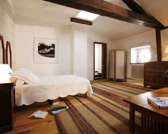 La Porte Rouge - The Red Door Inn - Saintes - Habitación