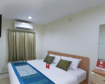 OYO Rooms Subang Inti College - Subang Jaya - Slaapkamer