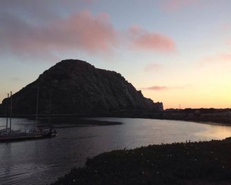 Rockview Inn and Suites - Morro Bay