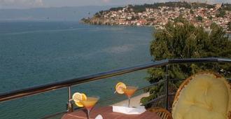 Tino Hotel & Spa - Ochryda - Balkon