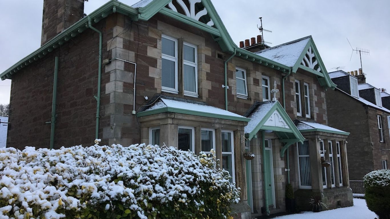 هيزلدين جيست هاوس