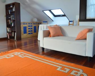 Fogar De Breogán Ático-DÚplex - Caldas de Reis - Huiskamer