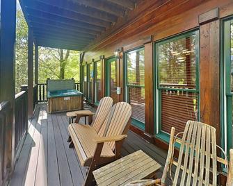 Heavens View - Gatlinburg - Balcón