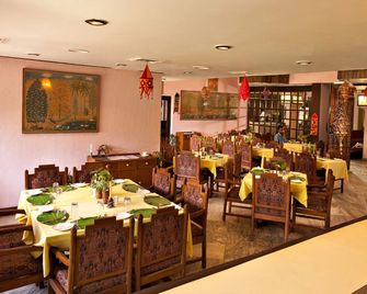 Hotel Kalinga Ashok - Bhubaneswar - Restaurant