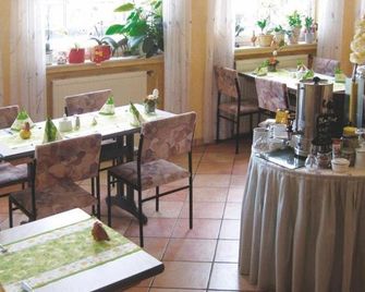 Hotel Rosenhof - דיסלדורף - מסעדה