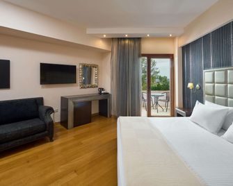 Mediterranean Princess- Adults Only - Paralia
