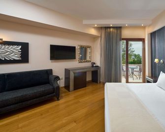 Mediterranean Princess- Adults Only - Paralia