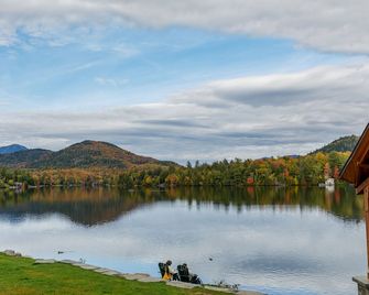 Grandview Lake Placid - Lake Placid