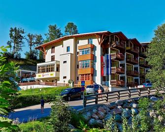 Grafenberg Resort by Alpeffect Hotels - Wagrain - Building