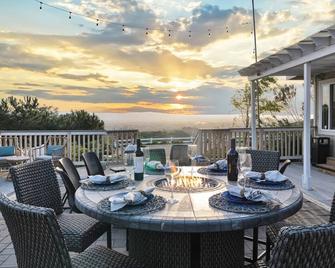 Bay Area Views Retreat and Events @ Veranda Hills - San Jose - Balcón
