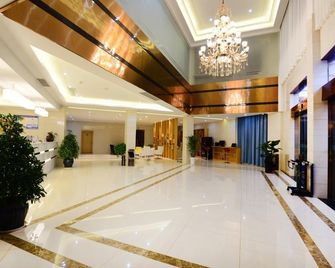 Greentree Inn Ningbo Beilun District Meishan Beach - Ningbo - Lobby