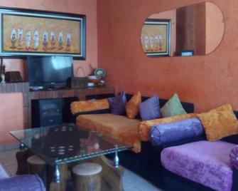Eva House - Rabat - Huiskamer