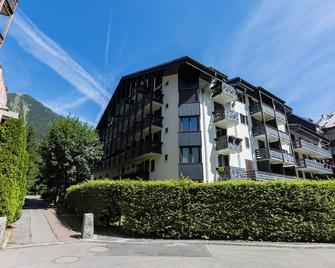 Chamonix Sud - Balme 402 Duplex - Happy Rentals - Chamonix - Building