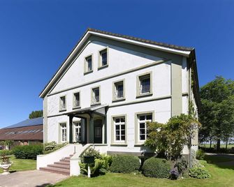 Vacation apartment south side left - Ferienhof Gerken - Wangerland - Gebäude
