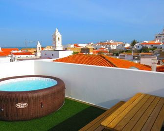 The 17 Hostel - Lagos - Varanda