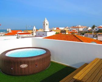 The 17 Party Hostel - לאגוס - מרפסת
