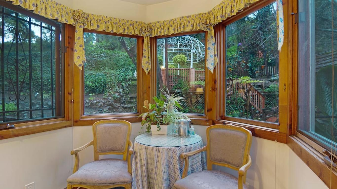 Babbling Brook Inn