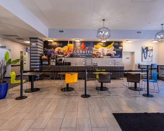 Coratel Igh - Deluxe 1 King Suite Ns - Inver Grove Heights - Bar