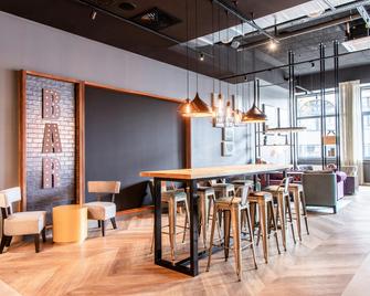 Premier Inn Wuppertal City Centre - Wuppertal - Lobby