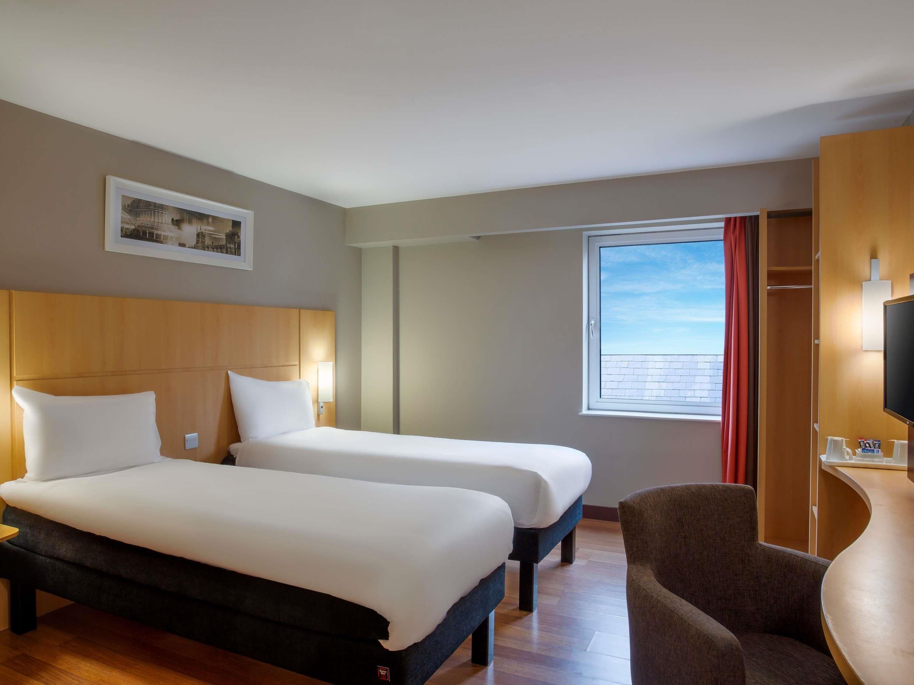 ibis Belfast Queens Quarter - בלפאסט - חדר שינה
