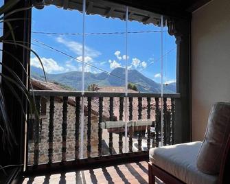 El Refugio del Busgosu - Amieva - Balcony