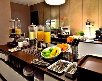 Home Inn Plus Kunming Cuihu Road - Kunming