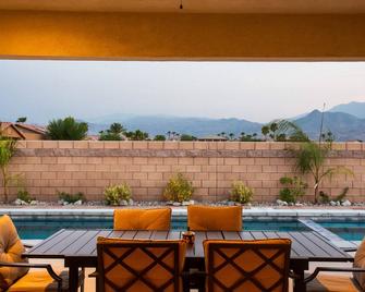 Brand New 4bd 3br House. Close to everything.Cathedral city Lic#016210. - Cathedral City - Pool