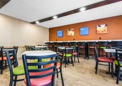 Comfort Inn C 146 C 1 4 8 Owen Sound Hotel Deals
