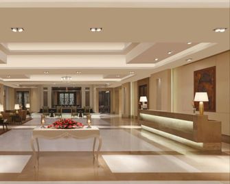 DoubleTree by Hilton Agra - Agra - Lobby