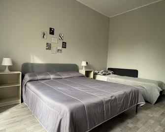 Il Borgo Antico: Vista su Reggia di Venaria Reale - Venaria Reale - Camera da letto