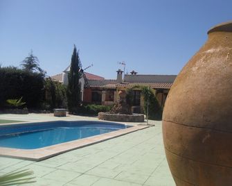 Casa Rural El Patas - Urda - Piscina