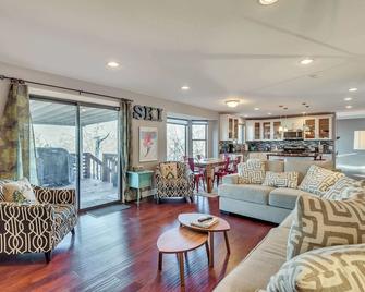 7-Bedroom Home By The Mountains - Cottonwood Heights - Sala de estar