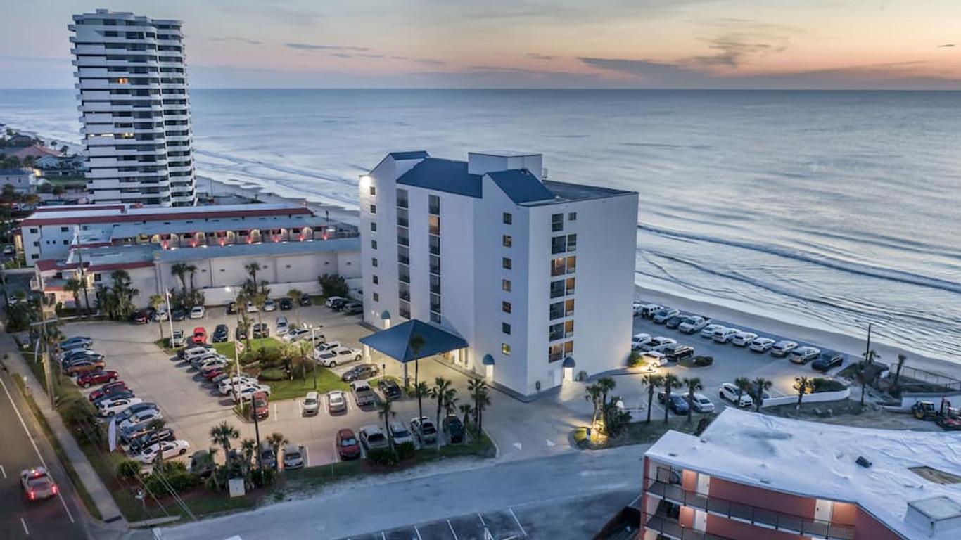 Tropical Winds Oceanfront Hotel