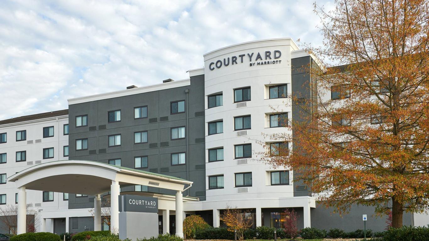 Courtyard by Marriott Bristol