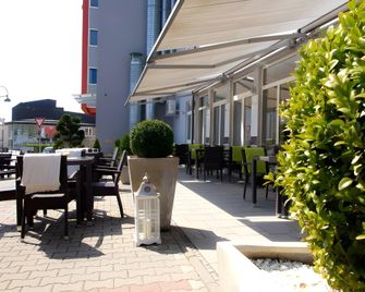 Arthotel ANA Petite - Augsburg - Patio