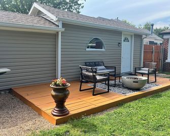 This must be the place - OKC- walking distance to western ave. - Nicoma Park - Patio