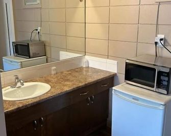 Goodknight Inn - Lloydminster