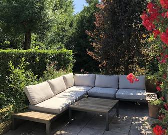 Béhuard : Maison vue Loire - Savennières - Patio